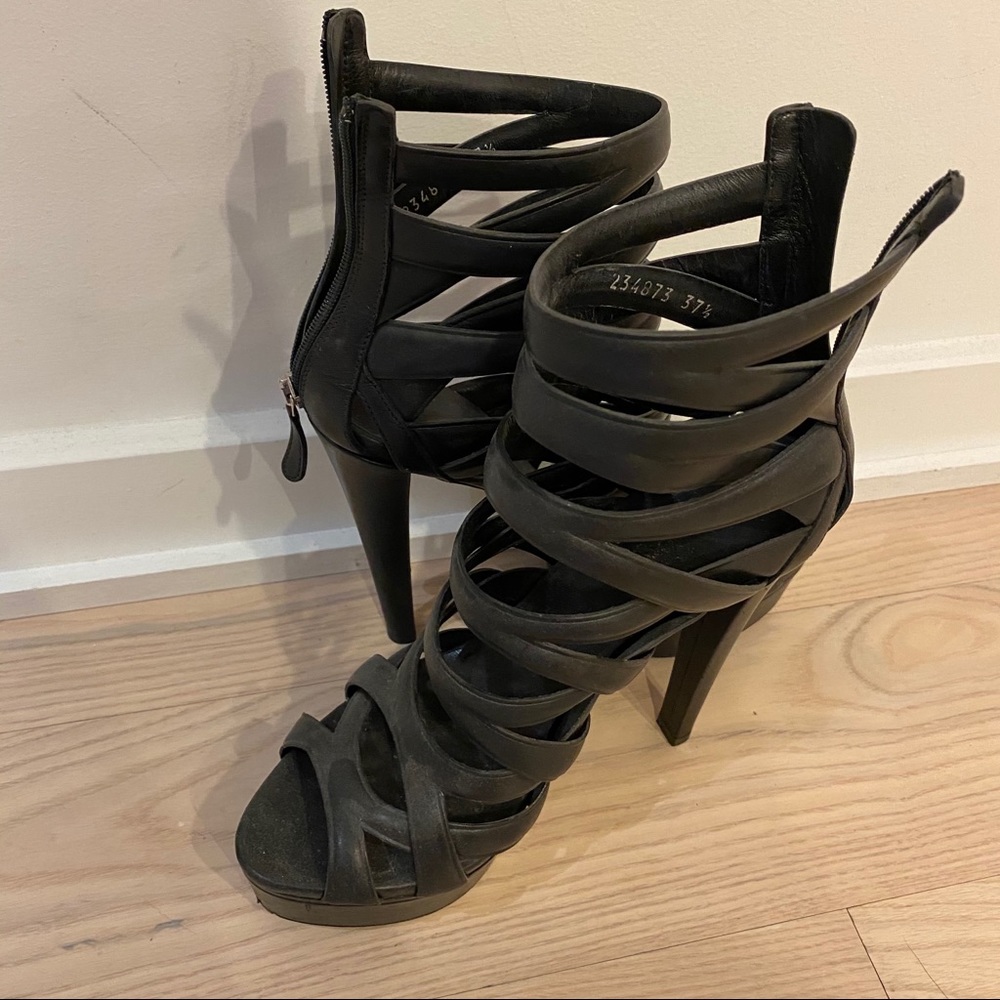 Gucci cage platform heels 37.5 authentic - Picture 6 of 6